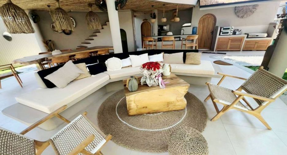 Haus zum Kauf mit 3 Zimmer in Sattahip, Chonburi