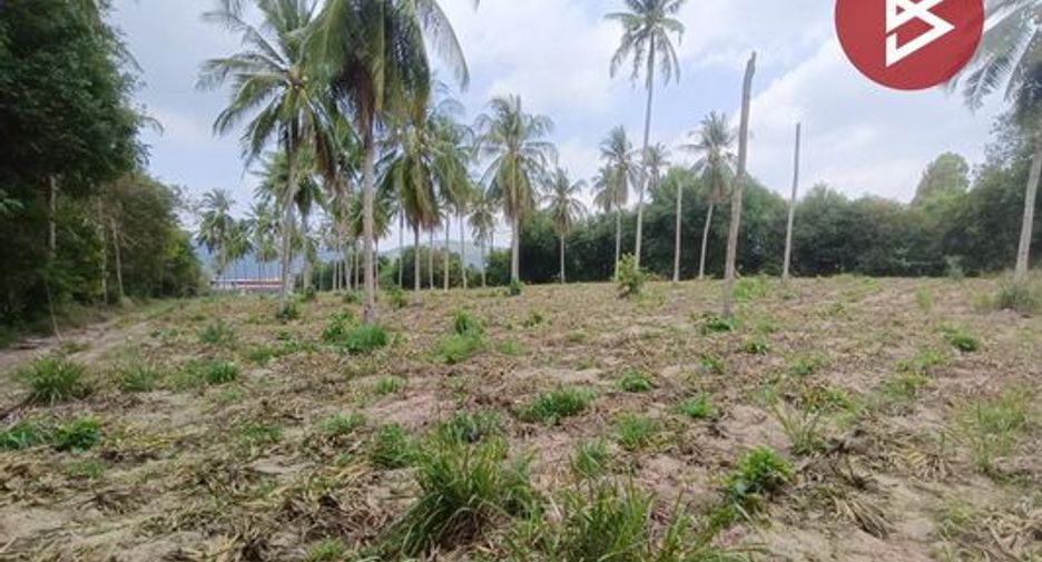 出售 土地 在 Si Racha, Chon Buri