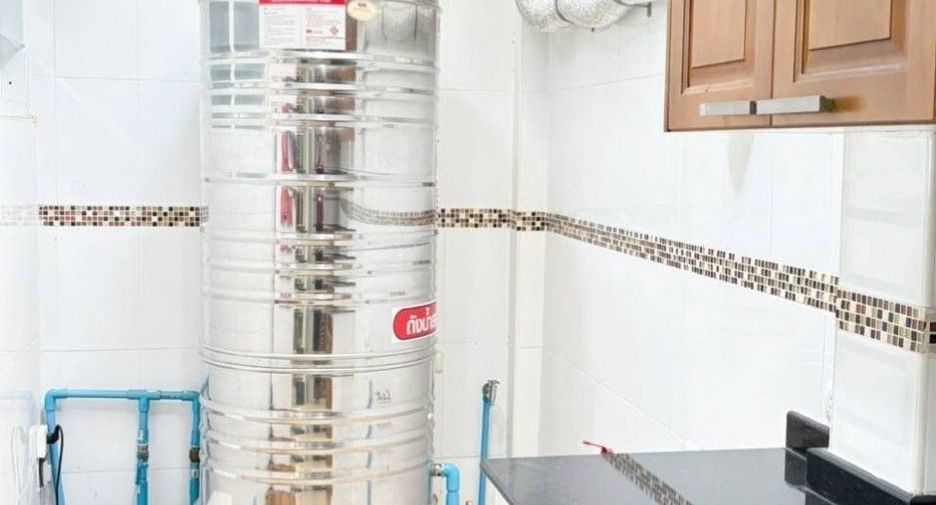 For sale 3 ベッドルーム townhouse in Prawet, Bangkok