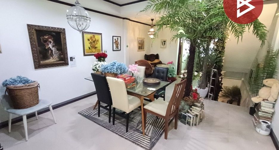 For sale retail Space in Mueang Chachoengsao, Chachoengsao