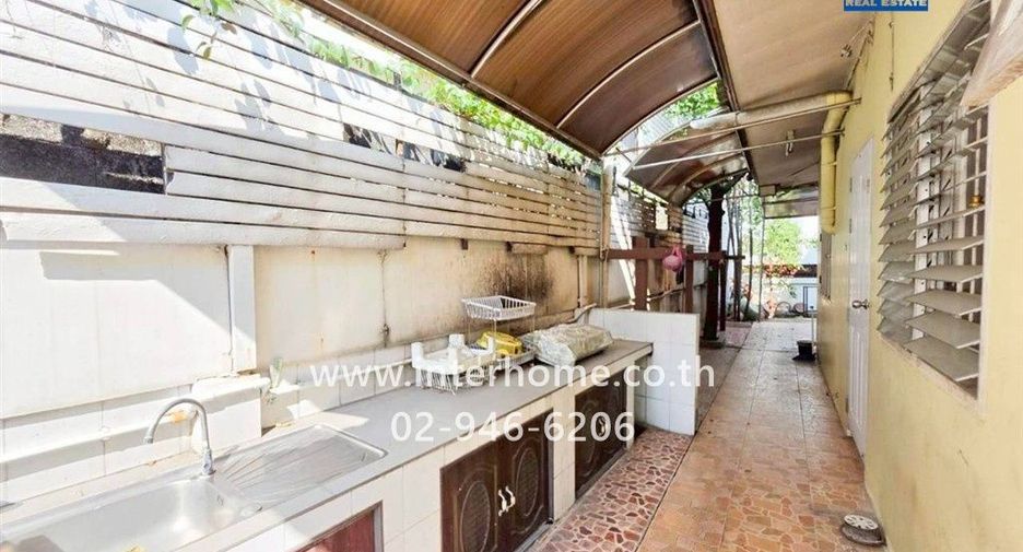 For sale 4 bedrooms house in Bang Kruai, Nonthaburi