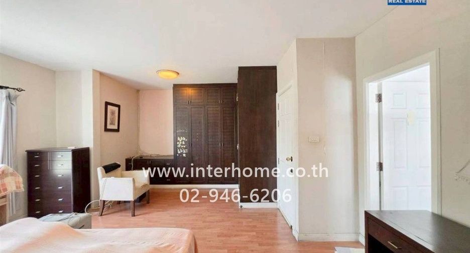 For sale 4 bedrooms house in Bang Kruai, Nonthaburi