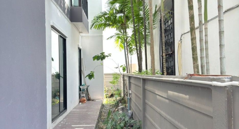 For sale 3 bedrooms house in Mueang Rayong, Rayong