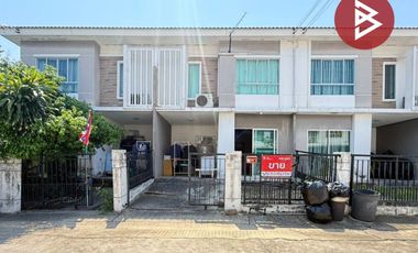 Casa adosada en venta de 3 habitaciones en Krathum Baen, Samut Sakhon