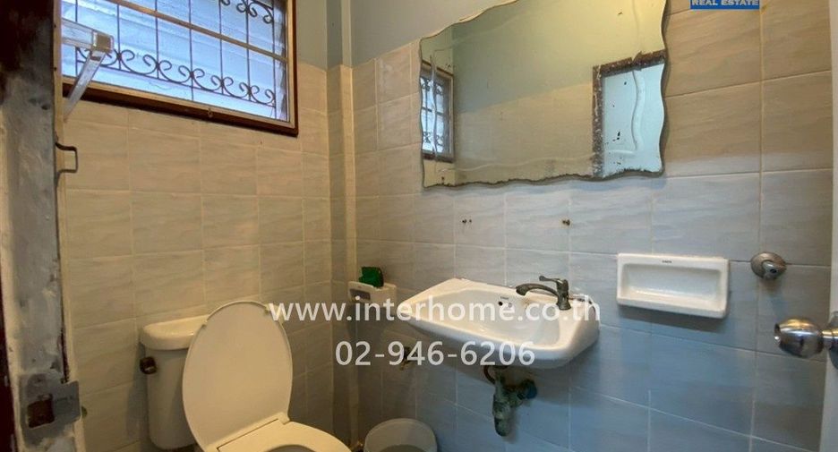 For sale 2 bedrooms townhouse in Sai Mai, Bangkok