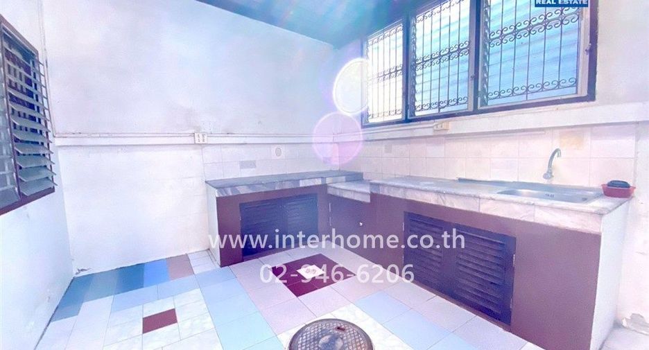 For sale 2 bedrooms townhouse in Sai Mai, Bangkok
