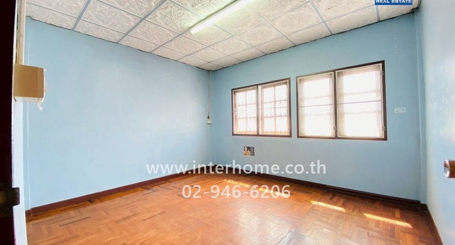For sale 2 bedrooms townhouse in Sai Mai, Bangkok