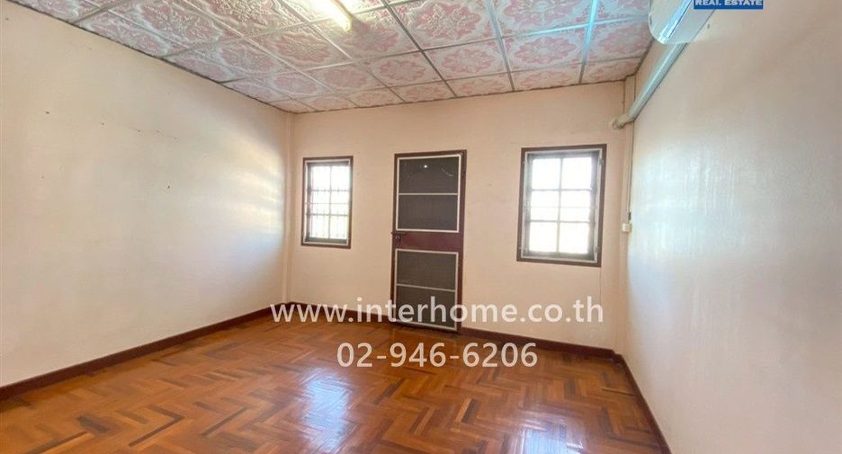 For sale 2 bedrooms townhouse in Sai Mai, Bangkok
