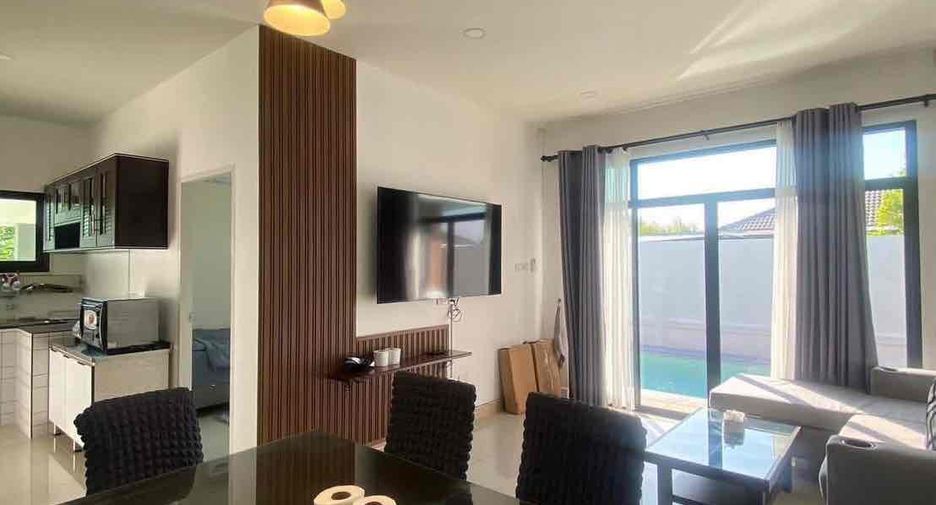 Villa en alquiler de 3 habitaciones en Bang Lamung, Chonburi