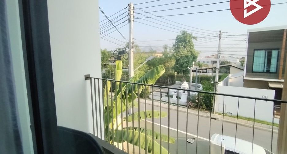 Reihenhaus zum Kauf mit 4 Zimmer in Khlong Luang, Pathum Thani