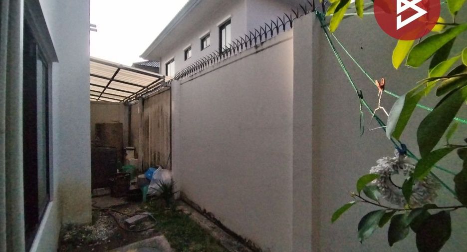 Reihenhaus zum Kauf mit 4 Zimmer in Khlong Luang, Pathum Thani