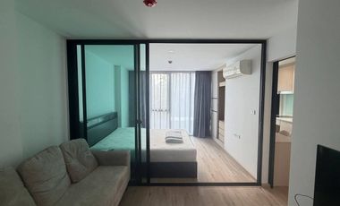 Condo en alquiler de 1 habitaciones en Phra Khanong, Bangkok