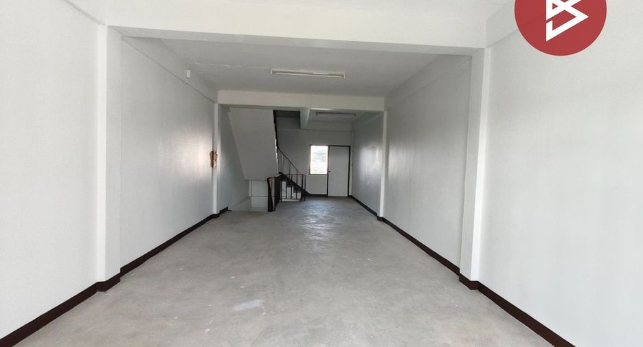 À vendre 3 chambres local commercial à Mueang Nakhon Pathom, Nakhon Pathom