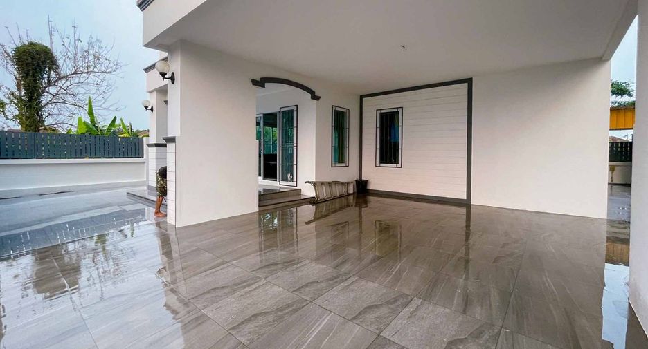 Haus zur Miete mit 3 Zimmer in Saraphi, Chiang Mai