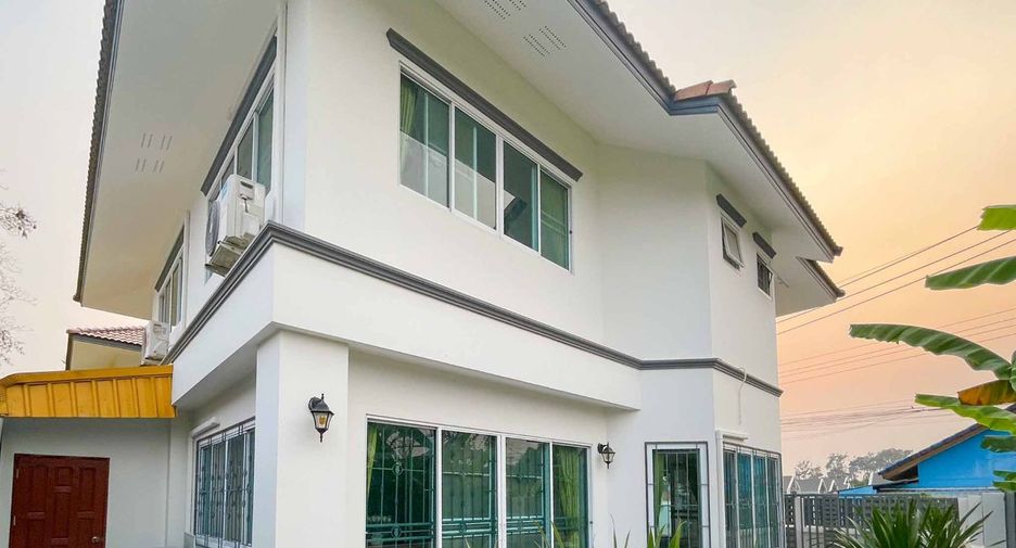 Haus zur Miete mit 3 Zimmer in Saraphi, Chiang Mai