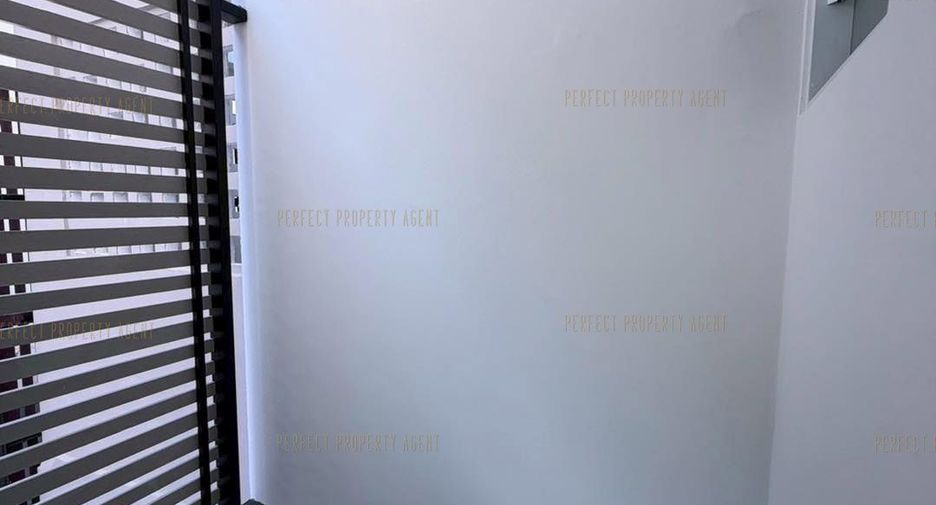 For sale 3 bedrooms townhouse in Bang Khen, Bangkok