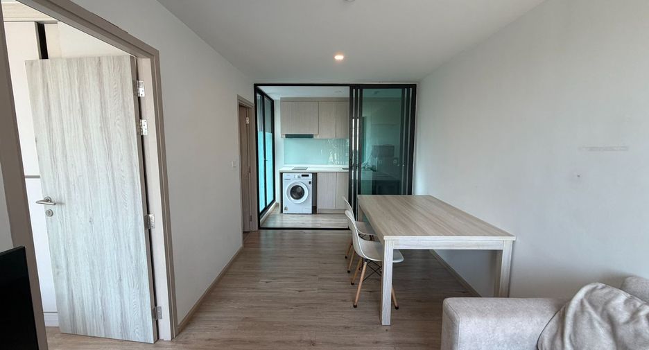 For rent 1 bed condo in Phra Khanong, Bangkok