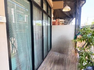 For sale 4 bedrooms townhouse in Phra Samut Chedi, Samut Prakan