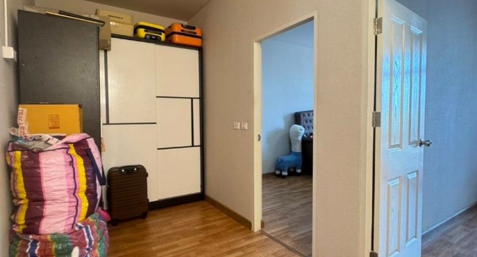 For sale 4 bedrooms townhouse in Phra Samut Chedi, Samut Prakan