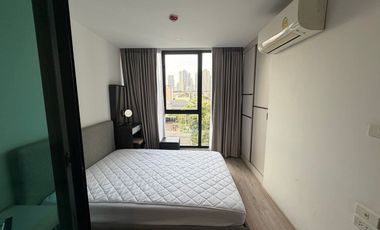 Condo en alquiler de 1 habitaciones en Phra Khanong, Bangkok