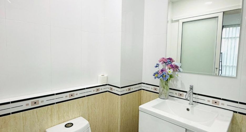 For sale 1 Beds condo in Bang Lamung, Chonburi