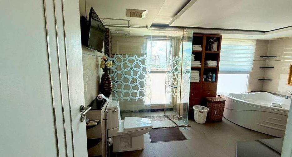 Condo en venta de 2 habitaciones en Bang Lamung, Chonburi