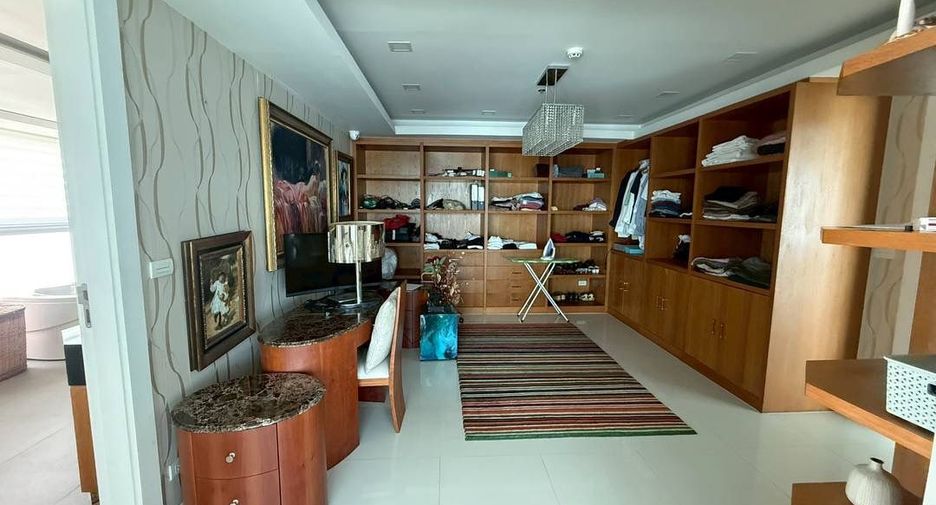 Condo en venta de 2 habitaciones en Bang Lamung, Chonburi