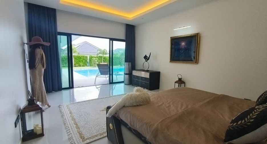 For sale 4 ベッドルーム villa in Hua Hin, Prachuap Khiri Khan