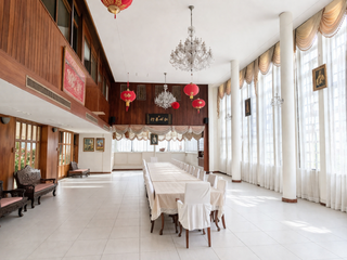For sale 8 ベッドルーム house in Bang Rak, Bangkok