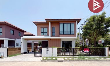 For sale 3 bedrooms house in Khlong Sam Wa, Bangkok
