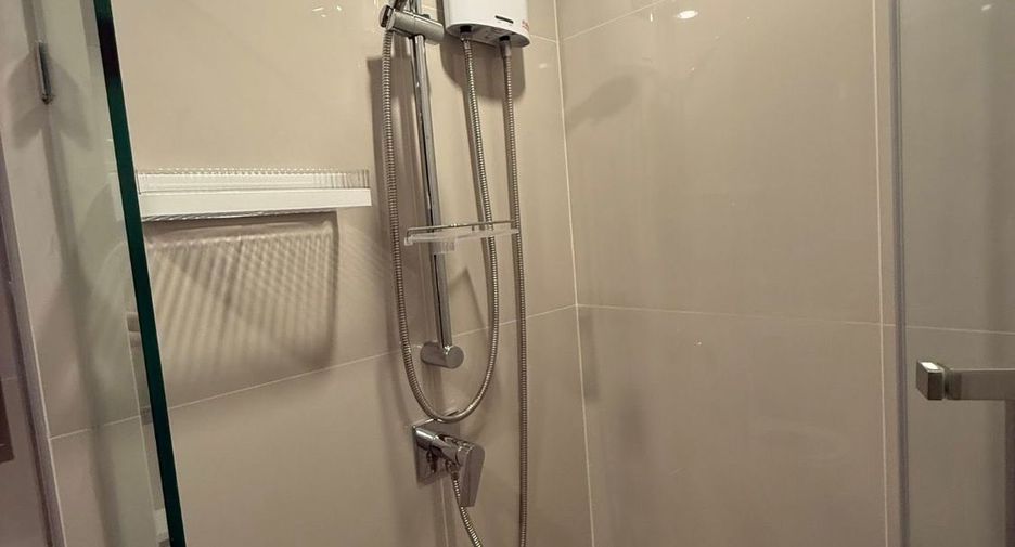 For rent 1 bed condo in Phaya Thai, Bangkok