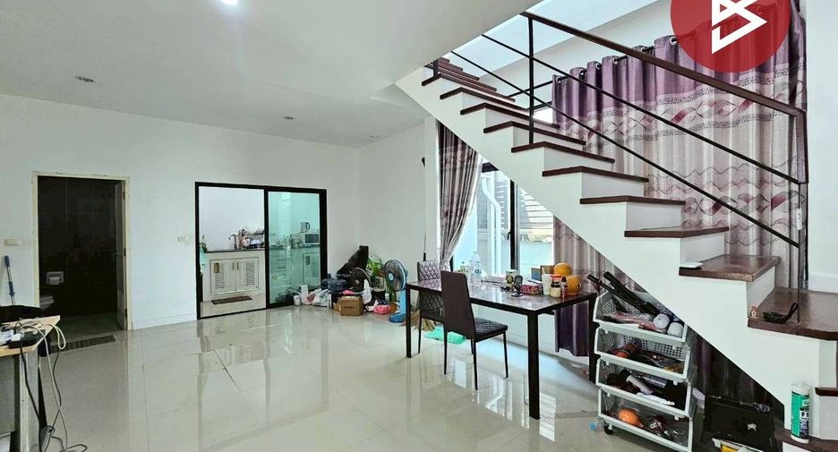 Продажа 3 спальни дом в Phan Thong, Чонбури