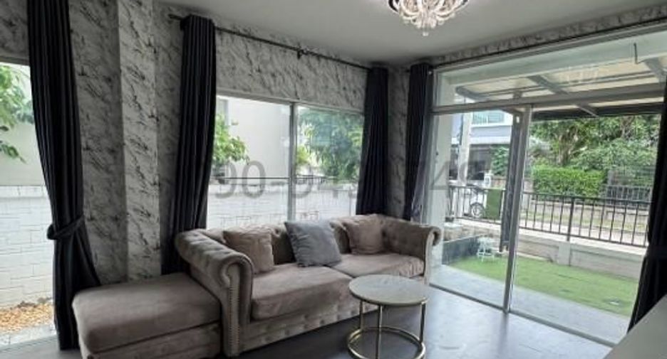 For rent 4 bedrooms house in Sai Mai, Bangkok