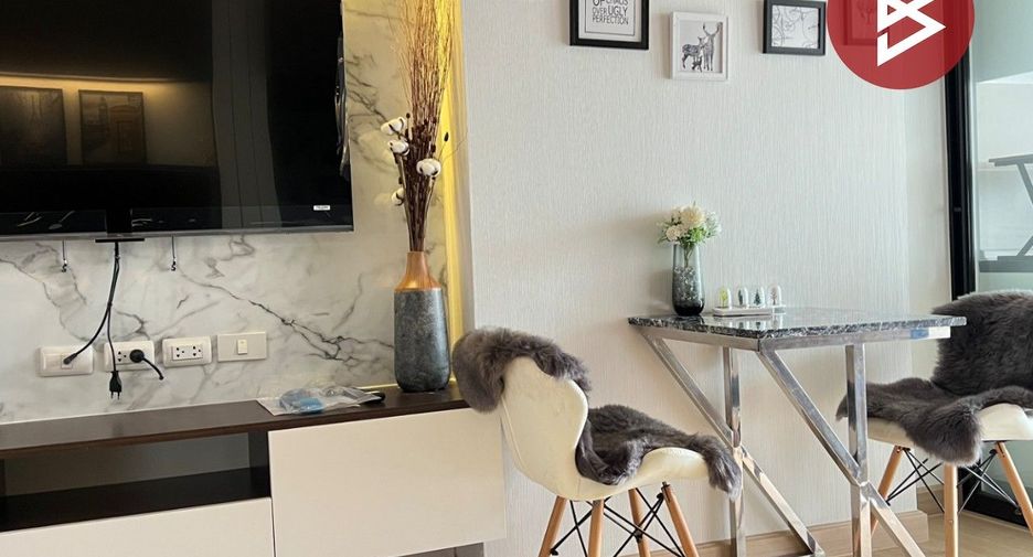 For sale 1 bed condo in Thon Buri, Bangkok
