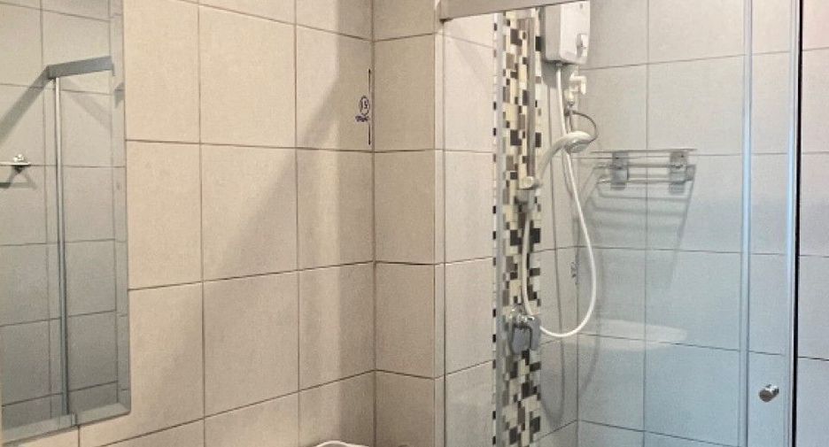For sale 1 bed condo in Thon Buri, Bangkok