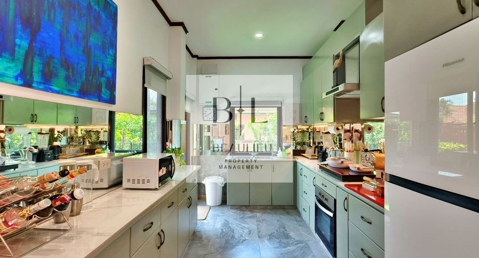 For rent 3 bedrooms house in Sattahip, Chonburi