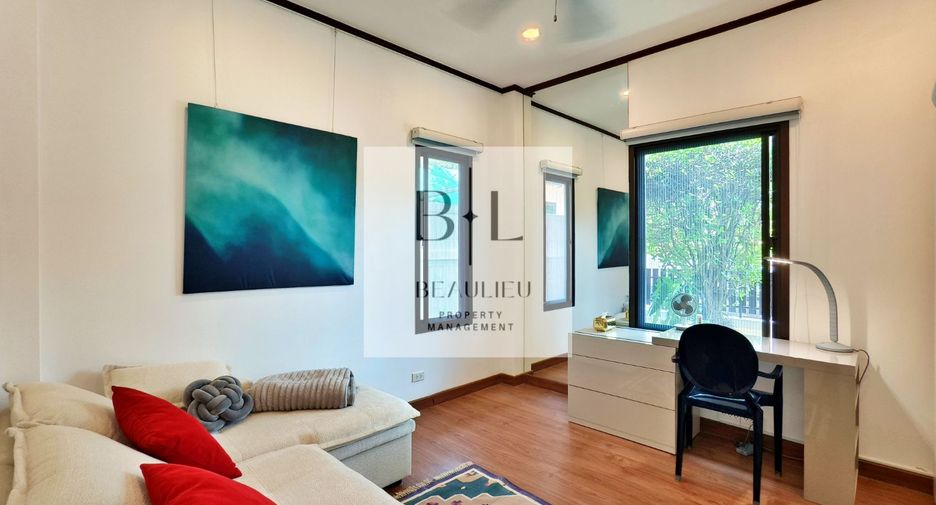 For rent 3 bedrooms house in Sattahip, Chonburi