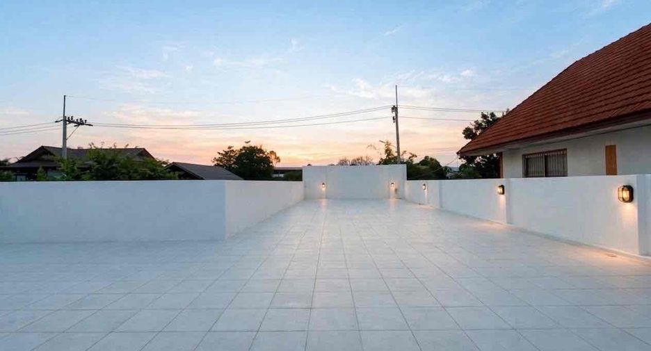 For rent and for sale 3 bedrooms villa in East Pattaya, Pattaya