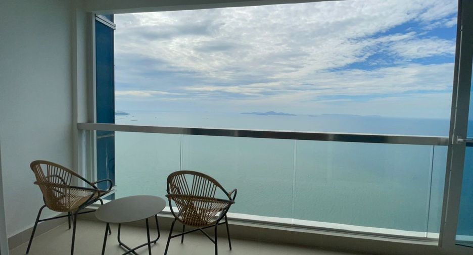 For sale 4 ベッドルーム condo in Bang Lamung, Chonburi