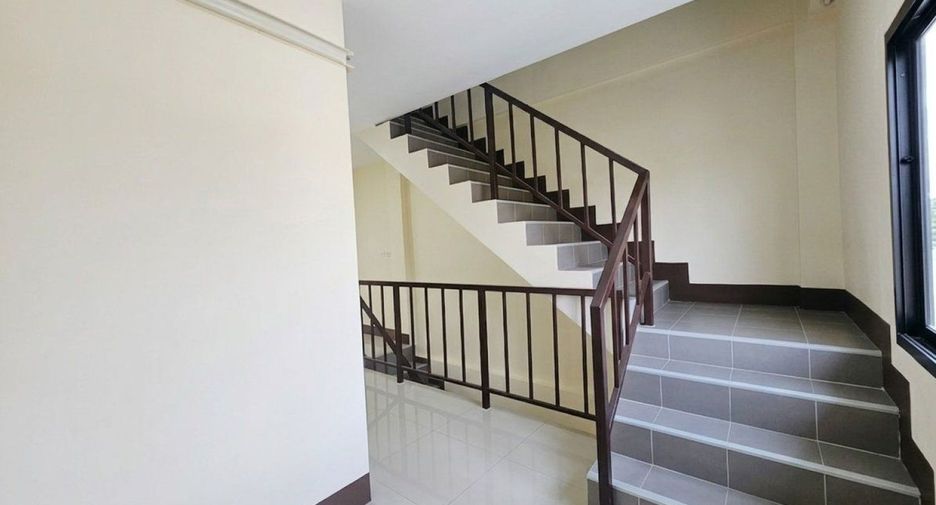 For sale 2 ベッドルーム retail Space in Mueang Rayong, Rayong