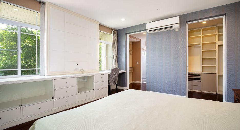 For sale 3 bedrooms house in Pak Kret, Nonthaburi