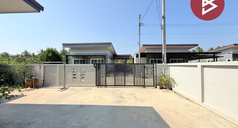 Casa en alquiler de 3 habitaciones en Mueang Samut Songkhram, Samut Songkhram