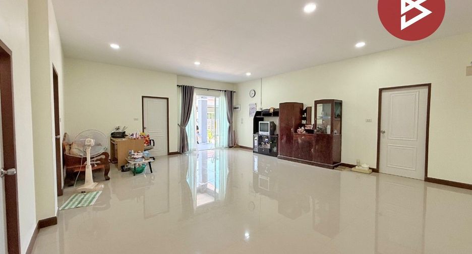 Casa en alquiler de 3 habitaciones en Mueang Samut Songkhram, Samut Songkhram