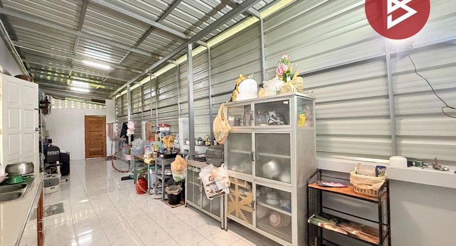 Casa en alquiler de 3 habitaciones en Mueang Samut Songkhram, Samut Songkhram