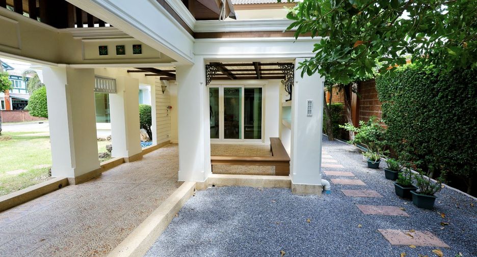 For sale 3 bedrooms house in Bang Bua Thong, Nonthaburi