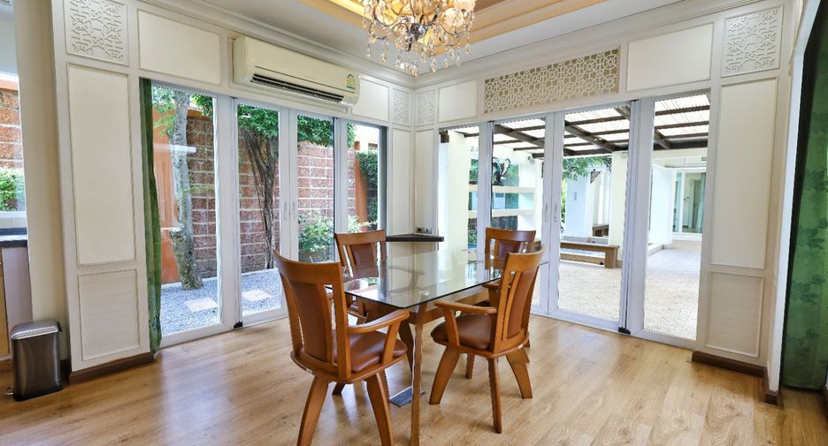 For sale 3 bedrooms house in Bang Bua Thong, Nonthaburi