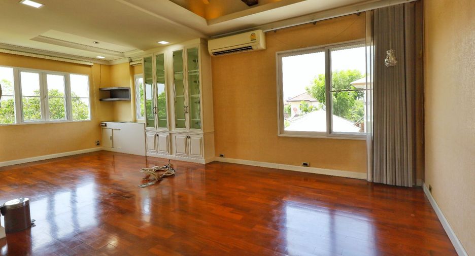 For sale 3 bedrooms house in Bang Bua Thong, Nonthaburi