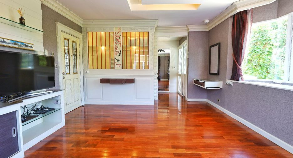For sale 3 bedrooms house in Bang Bua Thong, Nonthaburi