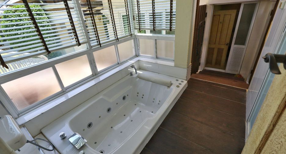 For sale 3 bedrooms house in Bang Bua Thong, Nonthaburi