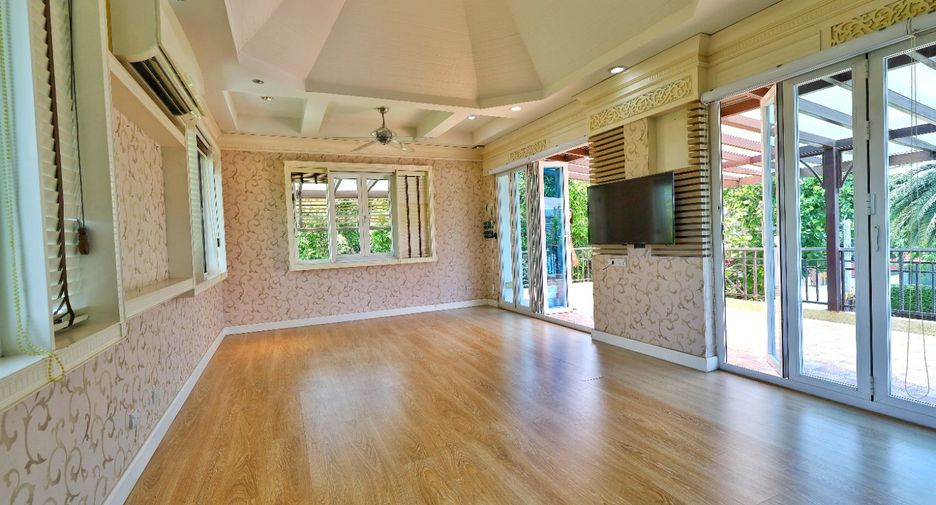 For sale 3 bedrooms house in Bang Bua Thong, Nonthaburi